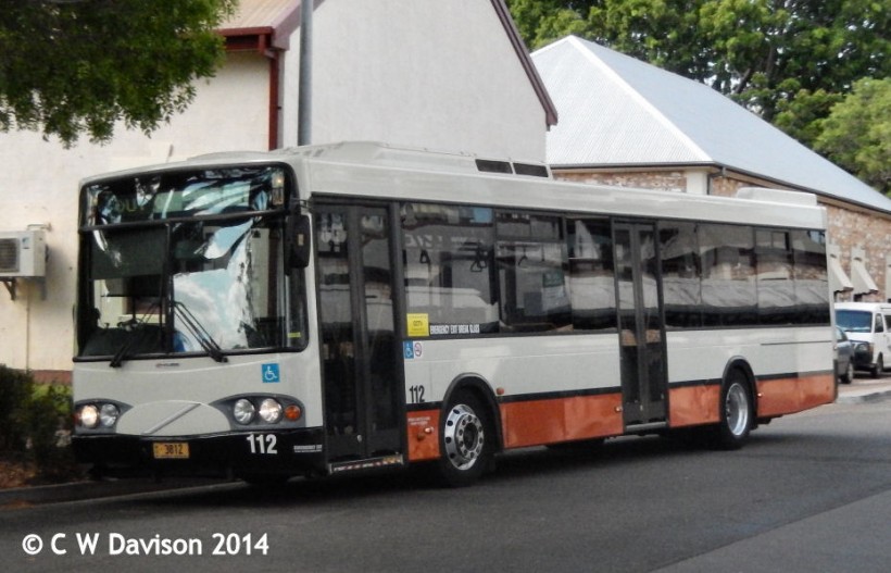 Darwinbus, Territory Transit 112, Volvo B10BLE with Volgren CR222L body, Harry Chan Av bus terminal, 01/11/14