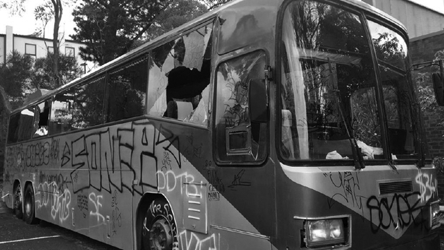 170704Tu-Melbourne'HeraldSun'-abandonedMercedes_bus-a-ss-bw.jpg