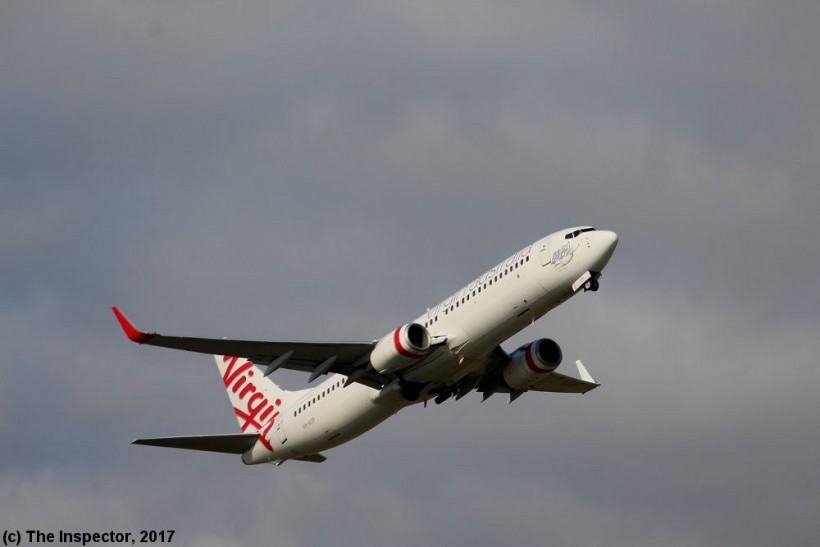 aVirginAustralia_VHVOP_Boeing737_AdelaideAirport_(19_9_17_A).jpg