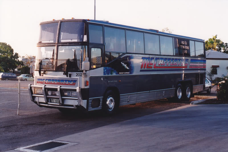 202 AEF
McCafferty’s (202) Denning Landseer Hi Deck It became 202 AEF with Greyhound. It was transferred to Suncoast Pacific. Then sold to an Adelaide Tour Operator.
Keywords: venturatigerphoto denning_landseer