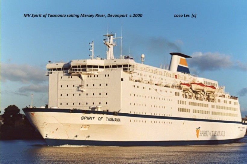 MV Spirit of Tasmania sailing Mersey River, Devonport c.2000.jpg